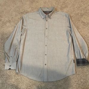 Beautiful Ben Sherman British Designer Button Up Shirt Gray with Black Speckles